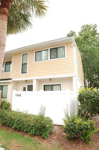 1307 Wood Hill Pl