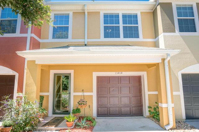 5789 Parkstone Crossing Dr