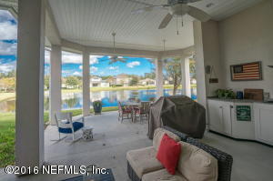 104 E Berkswell Dr