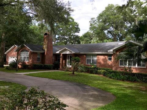 112 Cattail Cir