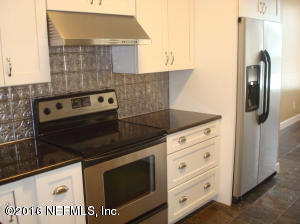 4044 Lonicera Loop