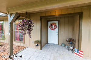321 Fairway Blvd