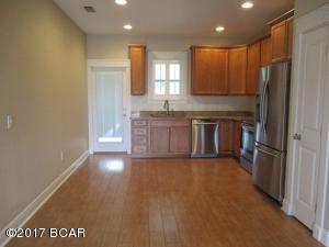 325 Kelly St