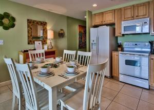 17739 Front Beach Rd #302W
