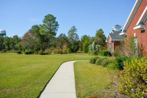 486 Coastal Breeze Dr