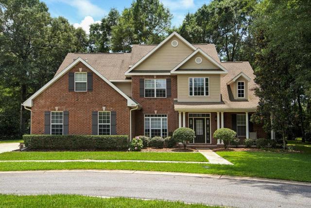 146 Conquest Ave