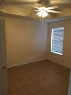 2902 Douglass Ave