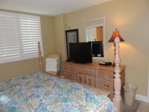 502 Gulf Shore Dr #201