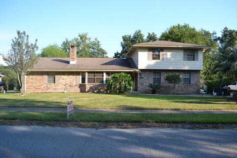 242 Cecelia Dr