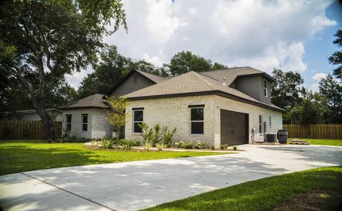242 Cecelia Dr