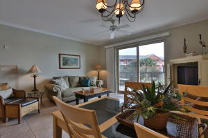 548 Sandy Cay Dr UNIT 203