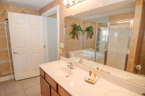 122 Seascape Dr #702