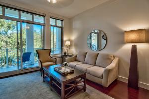 9100 Baytowne Wharf Blvd #553