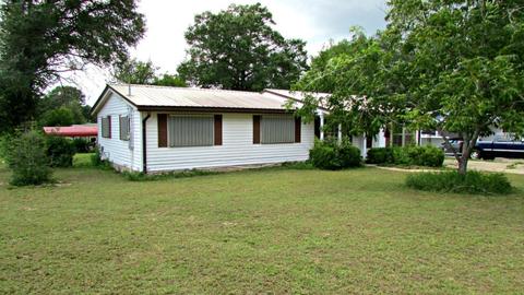 408 Crystal Ln