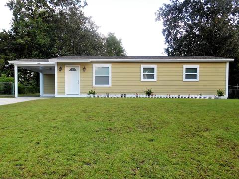 408 Crystal Ln