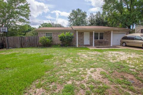 408 Crystal Ln