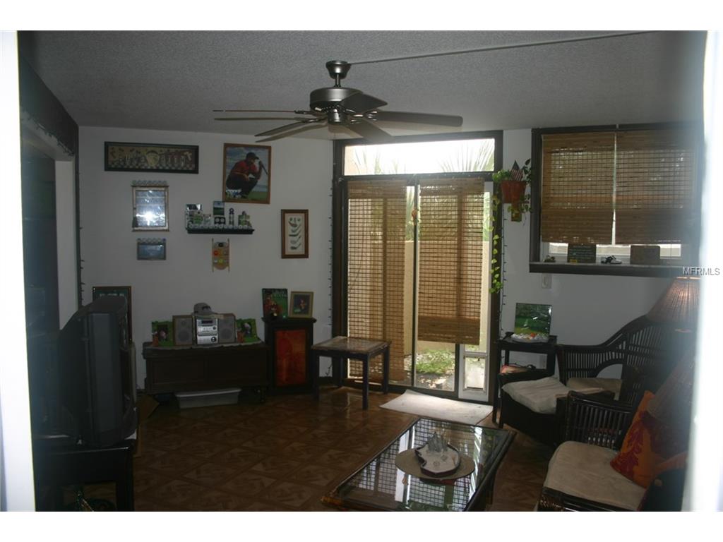 For Sale: 1151 Encourte Grn Apopka, FL 32712