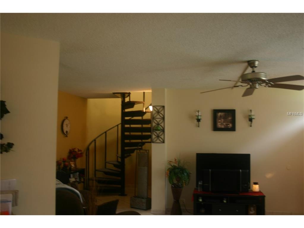 For Sale: 1151 Encourte Grn Apopka, FL 32712
