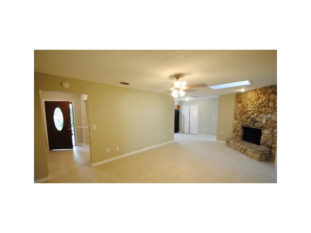 428 Knoll Tree Ln