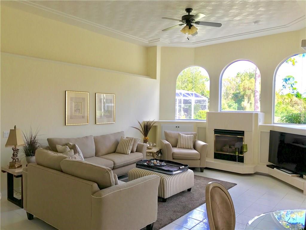 360 Hampton Hills Ct