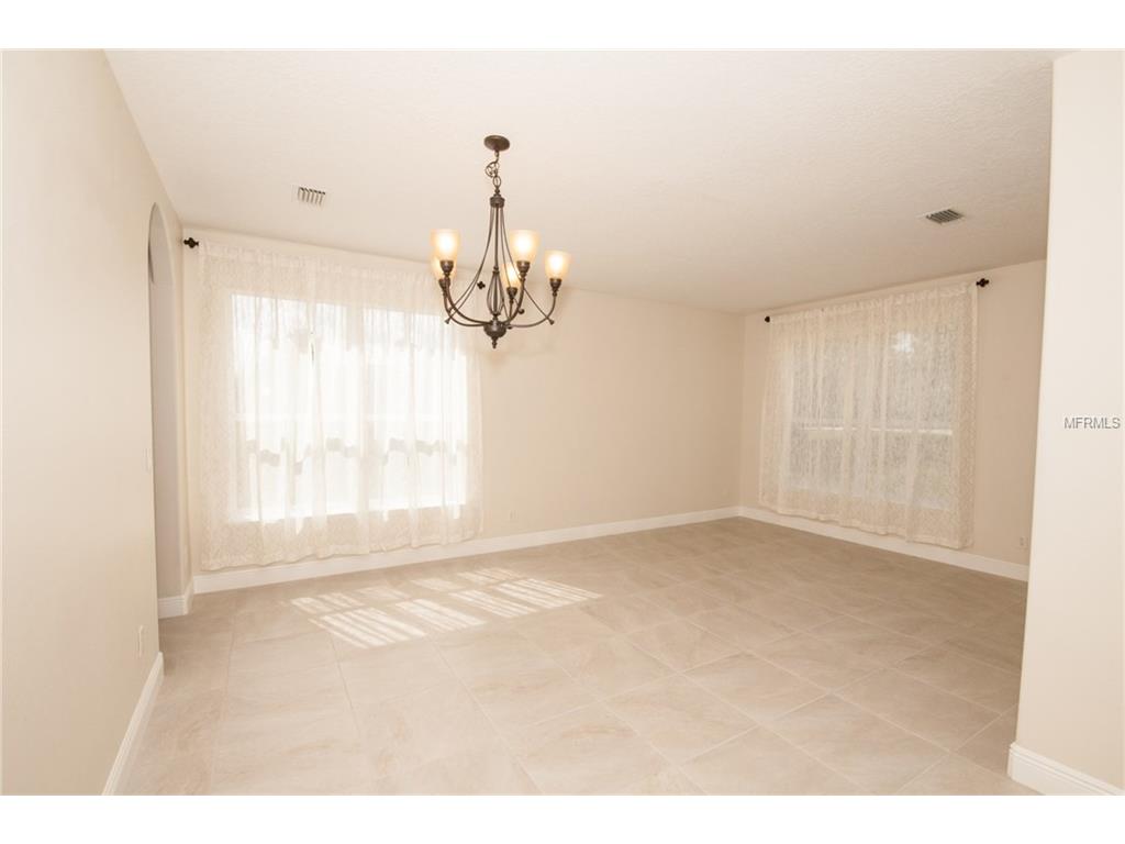 3144 Lauren Ct