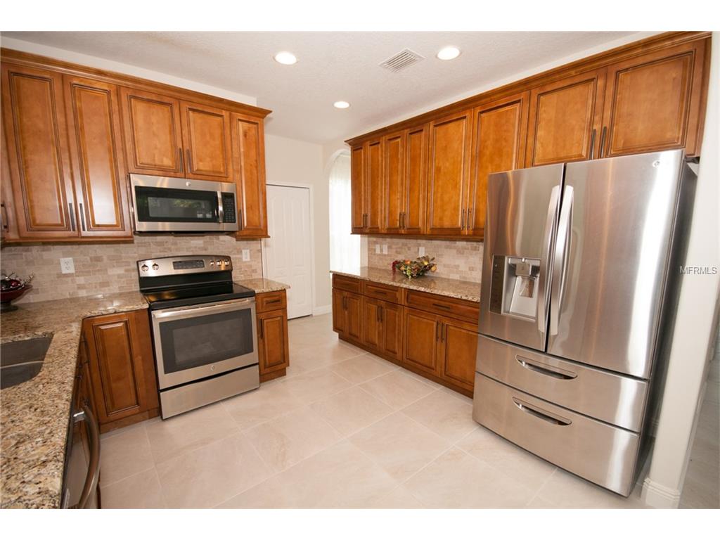 3144 Lauren Ct