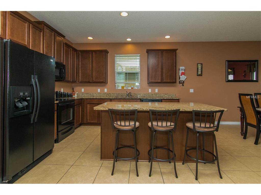 2772 Limerick Cir