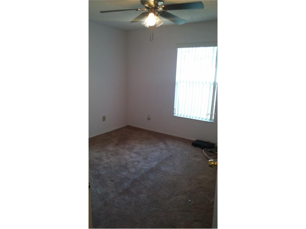 1400 Robin Ct