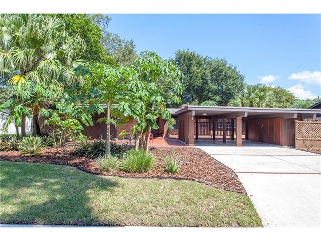 627 Lake Shore Dr