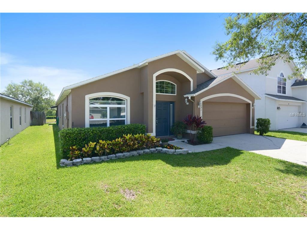 For Sale: 491 Farmingham Ct Oviedo, FL 32765