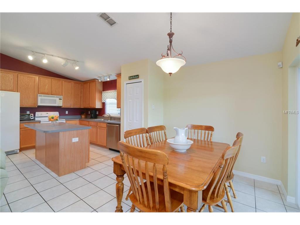 For Sale: 491 Farmingham Ct Oviedo, FL 32765