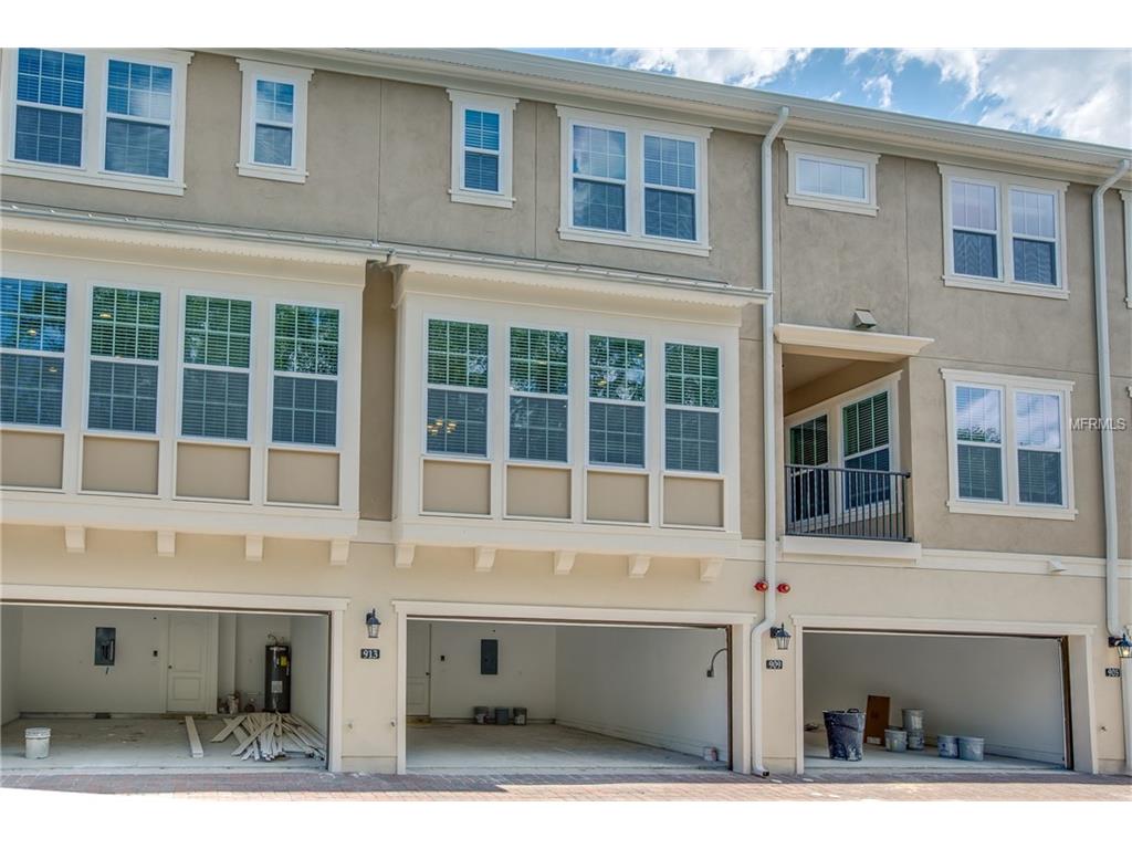 913 Taramundi Dr
