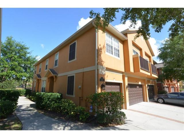 2411 Pine Oak Trl