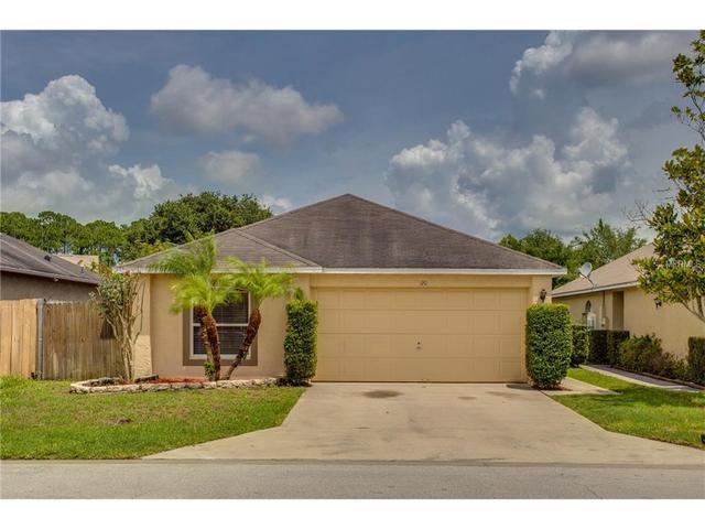 151 Lakeside Cir