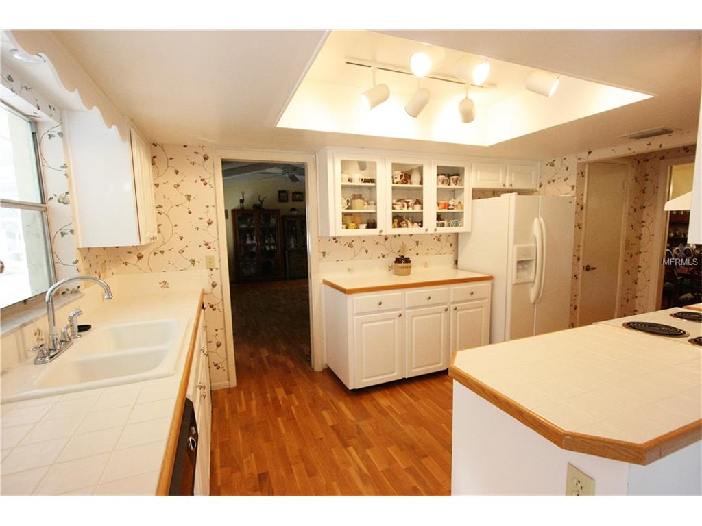 113 Crestwood Dr