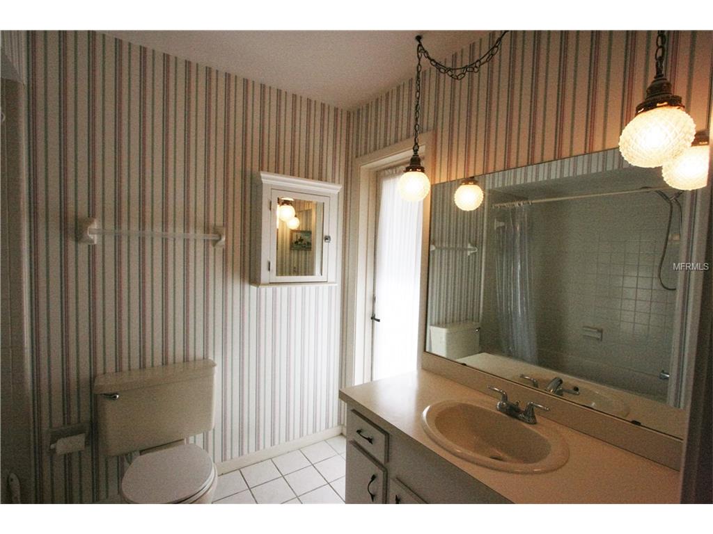 113 Crestwood Dr