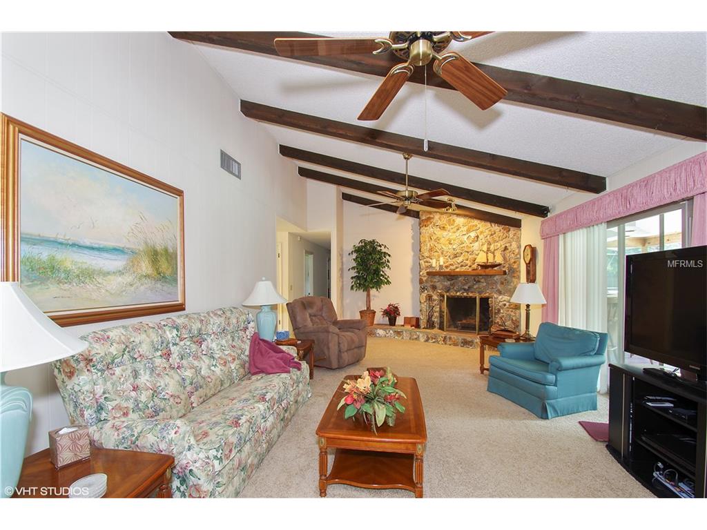 126 Country Side Dr