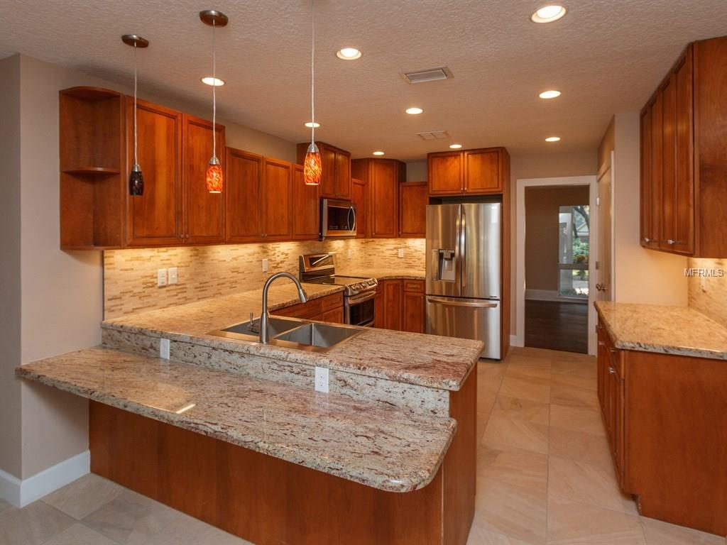 200 Sweetwater Club Ct