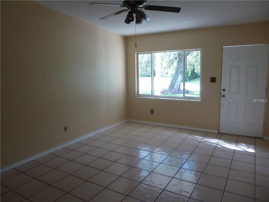 2229 Woodcrest Dr