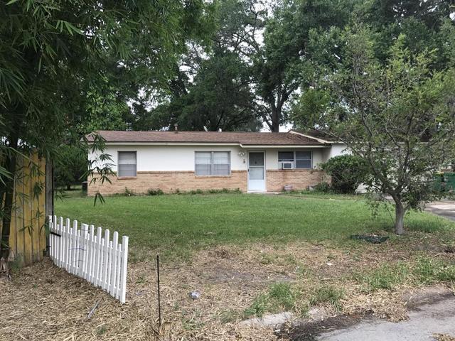 3280 Barbara Ln