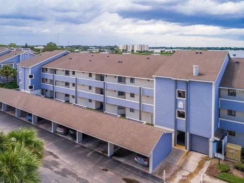 1408 Lake Shadow Cir #1302