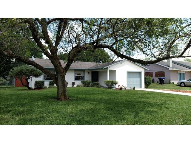 7921 Plantation Dr