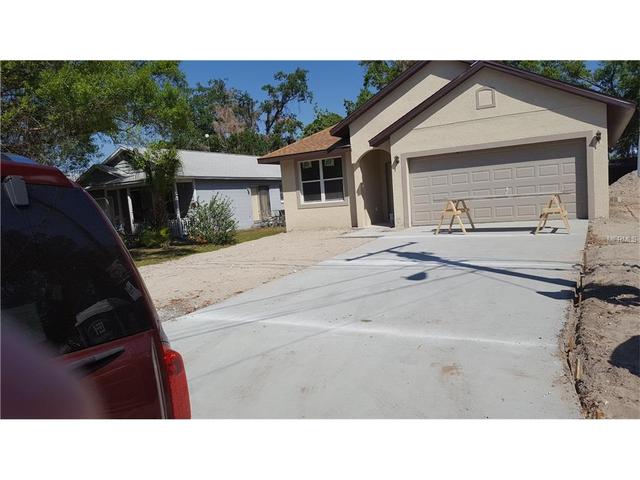 7921 Plantation Dr