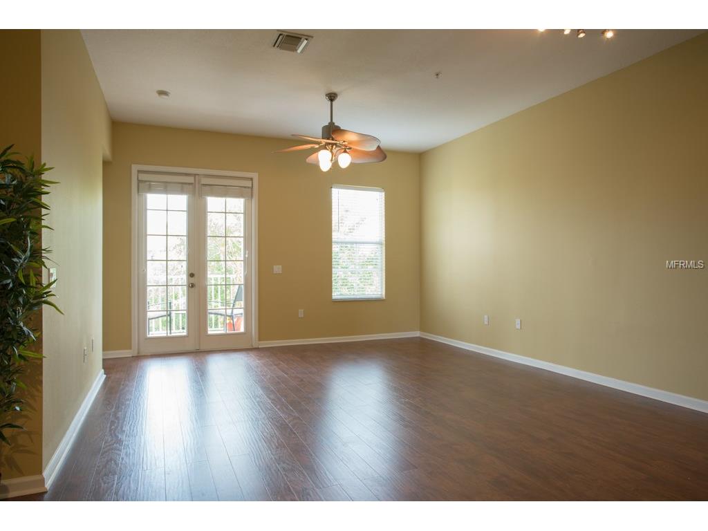 For Sale: 4249 Corrine Dr #APT 303 Orlando, FL 32814