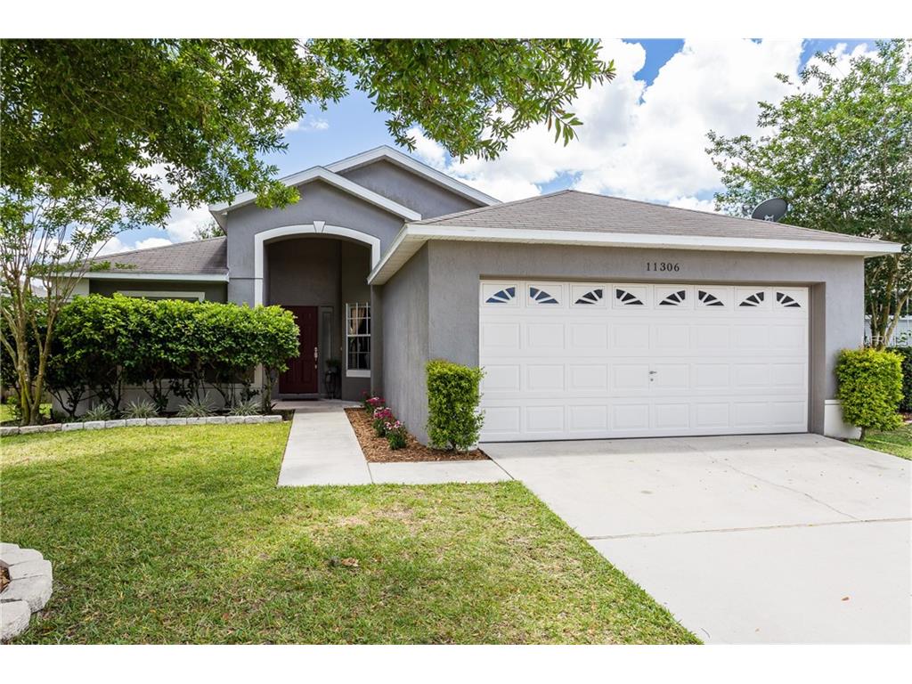 For Sale: 11306 Pinewood Cove Ln Orlando, FL 32817
