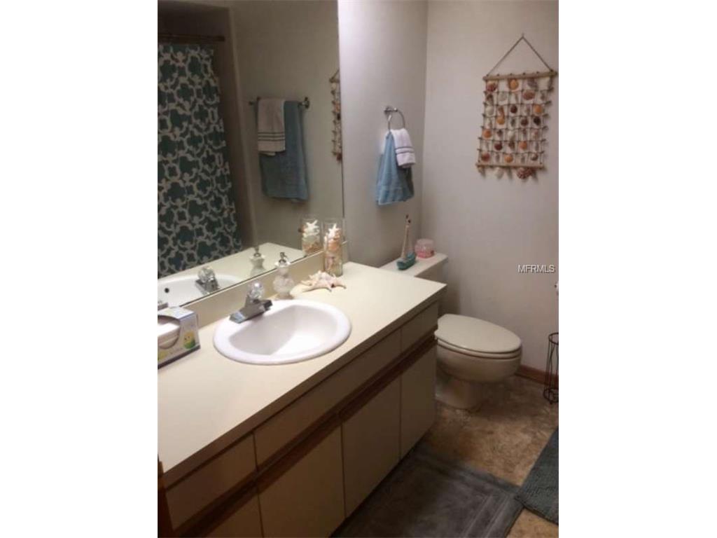 5624 Goldenwood Dr
