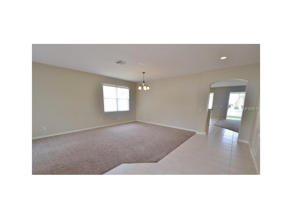 18220 Thornhill Grand Cir