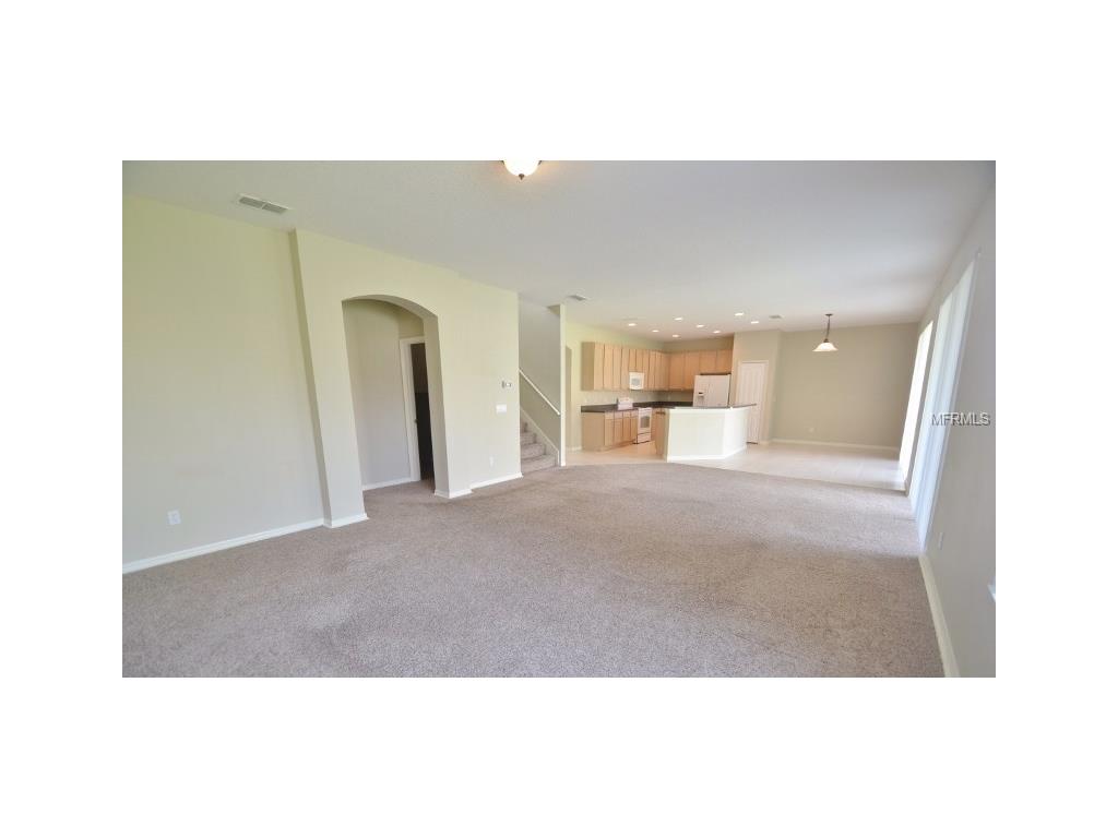 18220 Thornhill Grand Cir