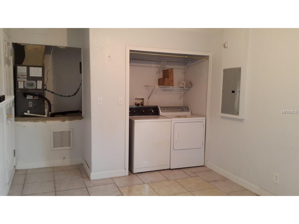 For Sale: 10115 Vista Cove Ln Orlando, FL 32825
