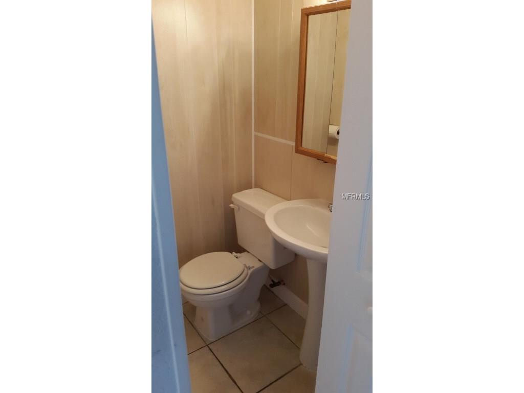 For Sale: 10115 Vista Cove Ln Orlando, FL 32825